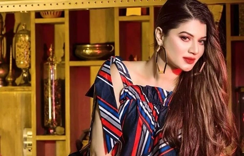 Kainaat Arora