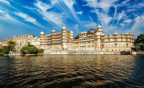 Udaipur (The City of Lakes)