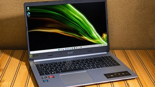 Acer Aspire 5