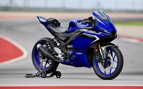 Yamaha R3