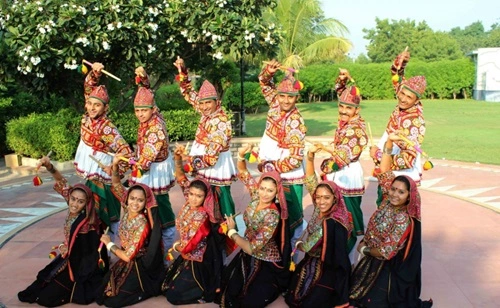 Padhar Dance